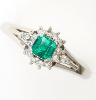 C&A Unbranded 900 Band Ring (Pre-Owned)