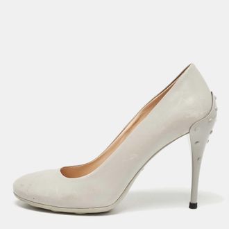 Tod's Tods Grey Leather Round Toe Pumps