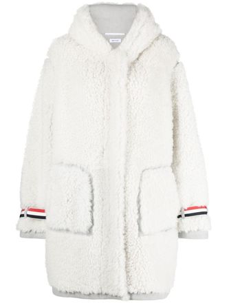 Thom Browne Cappotto in shearling con cappuccio - Bianco