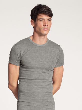 CALIDA T-Shirt CALIDA Wool & Silk, Herren, Gr. S (46/48), grau (platin mel&eacute;), Feinripp, Obermaterial: 80% Schurwolle, 20% Seide, bequem h&uuml;ftbedeckend, Rundha