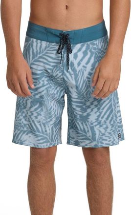 Billabong Sundays Airlite Swim Trunks in Dark Denim at Nordstrom, Size 34