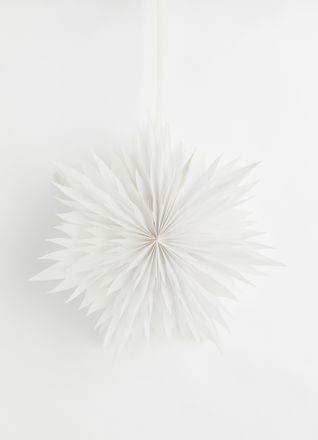H&M Sternförmiger Lampenschirm aus Papier - White