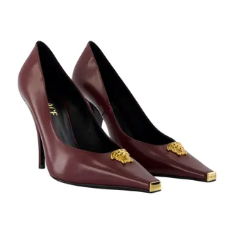Versace Womens T.105 Pump Burgundy Calfskin