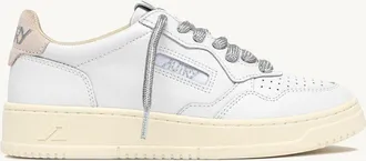 Autry MEDALIST LOW SNEAKERS IN WHITE LEATHER WITH SILVER-TONE LUREX DETAILS