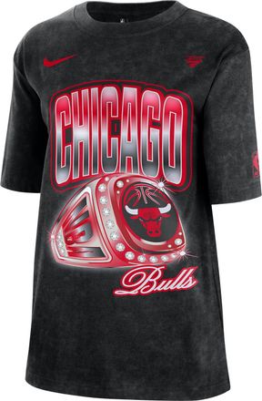 Nike Chicago Bulls Courtside Nike Womens NBA T-Shirt in Black | HQ9907-010