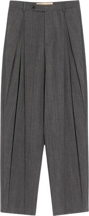 Valentino Pantalones de Lana con Raya Diplom&aacute;tica y Pinzas - Trousers - Hombre - Gris - M