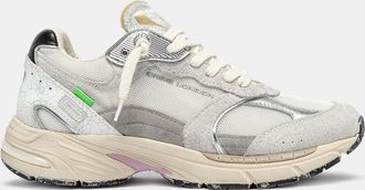 Crime London FUGITIVE 9094 LONDON FOG