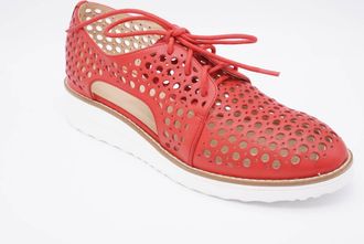 Django & Juliette Womens Onstage Lace-Up Sneakers In Red Leather/ White Sole
