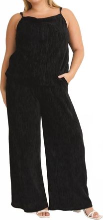 Gilli Velvet Cowl Neck Pant Set In Black