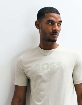 Boss Orange by Hugo Boss T-shirt vestibilit&agrave; classica beige chiaro con logo tono su tono-Neutro