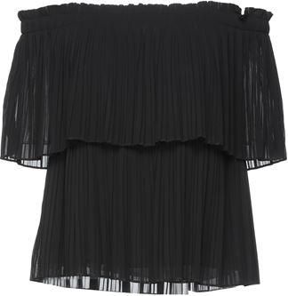 Guess TOPWEAR - Tops sur YOOX.COM