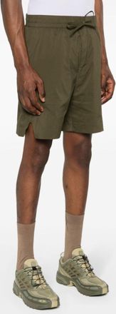 Canada Goose Mens Killarney Logo Patch Shorts Green Clothing > Pants