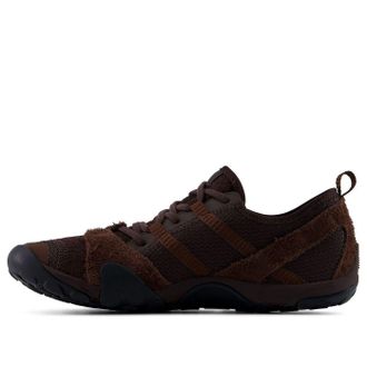 New Balance MT10 Black Coffee Dark Oak MT10O3XB