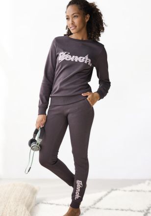 Bench mit Logodruck und Stickerei, Loungewear