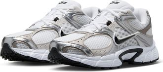 Nike V5 RNR Sneaker in 107 White/black at Nordstrom Rack, Size 7.5