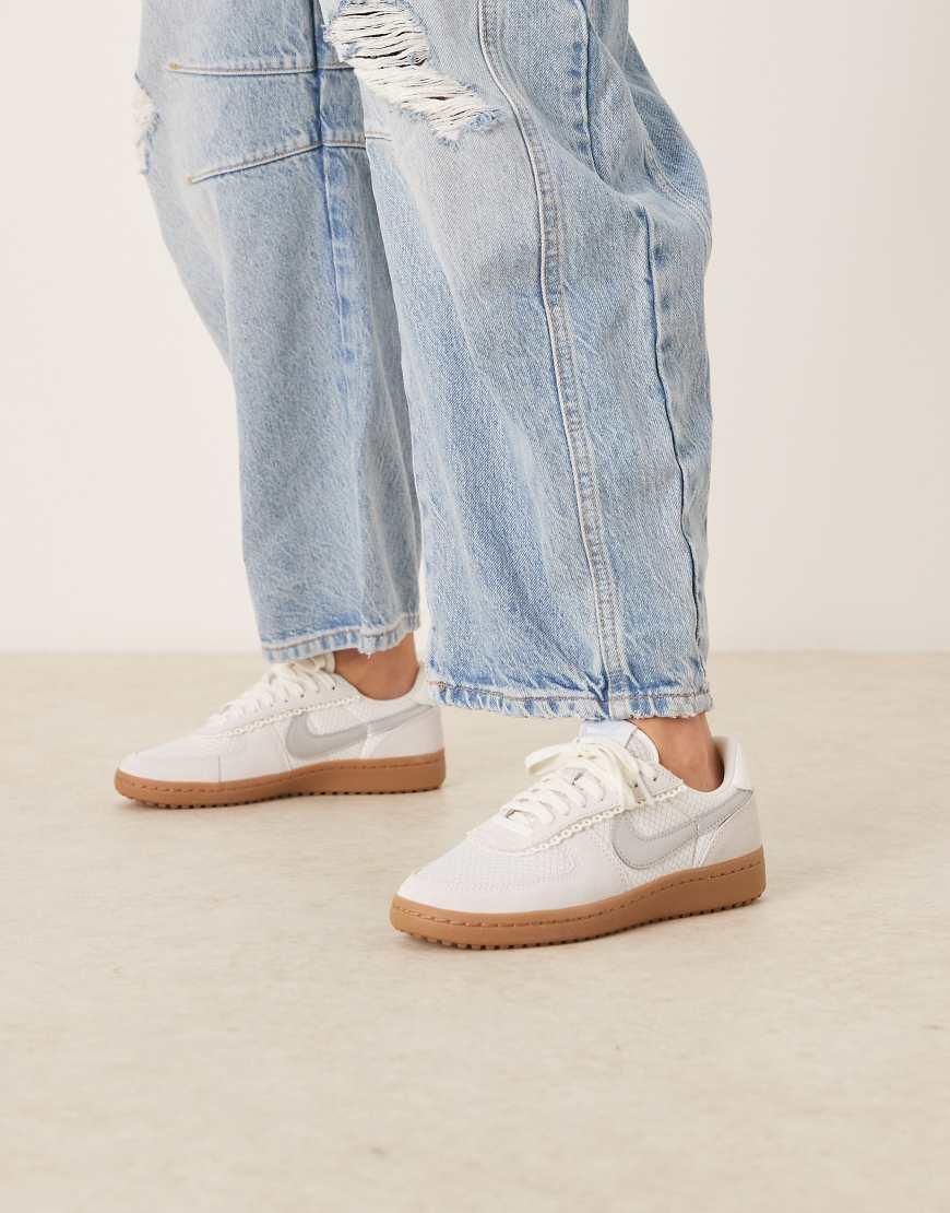 Chaussures Sans Lacets pour Femmes Nike| Soldes jusqu'à −50