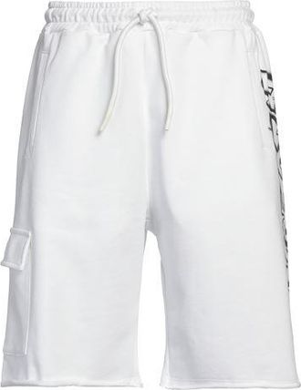 Disclaimer PARTES DE ABAJO - Pantalones cortos y bermudas en YOOX.COM