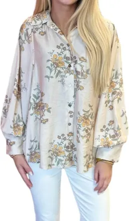 Entro Floral Top In Ecru