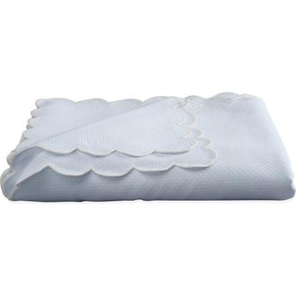 Matouk Savannah Gardens 68 x 108-Inch Tablecloth in Light Blue at Nordstrom, Size 68X126