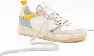 Oncept Womens Phoenix Sneaker In Rose Multi