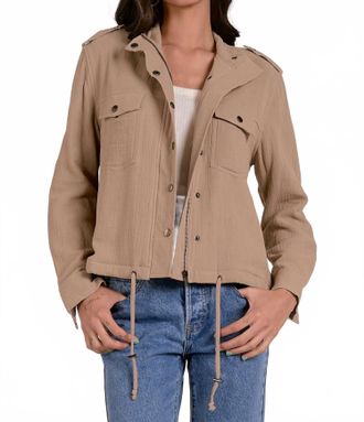 Elan Zip Crepe Jacket In Beige