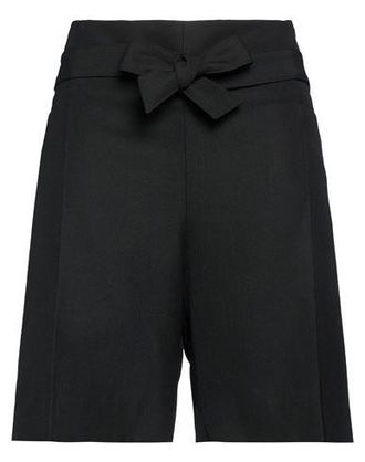Toteme BOTTOMWEAR - Shorts & Bermuda Shorts sur YOOX.COM