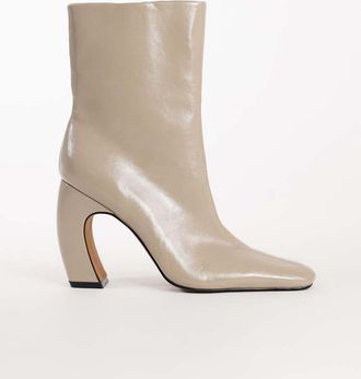 Topshop Karter stivaletti alla caviglia con tacco curvo in similpelle elasticizzata color mink-Neutro
