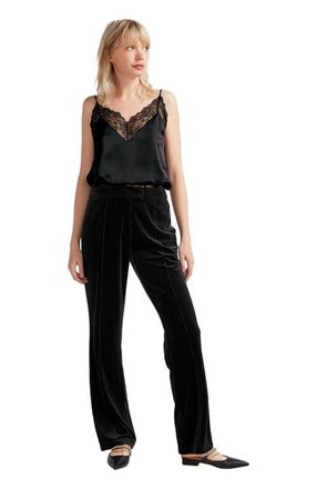 Belle & Bloom Reverie Velvet Pant in Black at Nordstrom, Size Medium Au