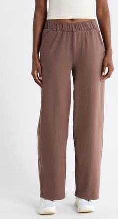 Yogalicious Rodeo Straight Leg Pants in Classic Brown at Nordstrom Rack, Size X-Large