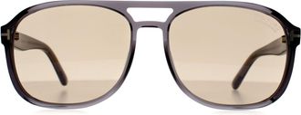Tom Ford Rosco FT1022 20E grijs kristal licht naar donkerbruin fotochromische zonnebril