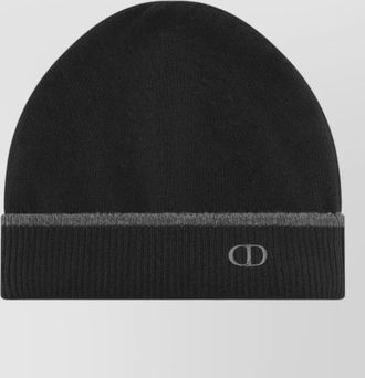 Dior stylish hat with contrast trim and ribbed texture