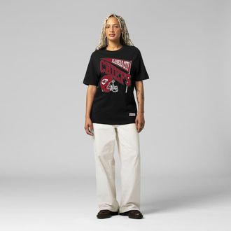 Mitchell & Ness Womens Mitchell & Ness Black Kansas City Chiefs Team Dynamic Boyfriend T-Shirt at Nordstrom, Size Xx-Large