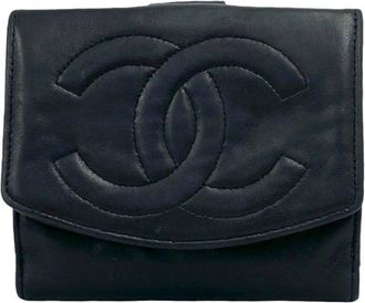 Chanel Black Leather Wallet (Bi-Fold) (Pre-Owned)