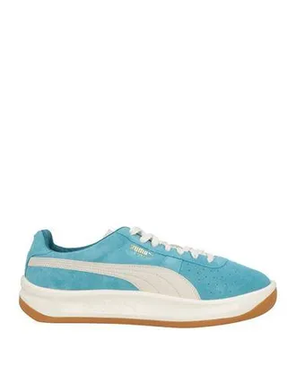 Puma Sneakers