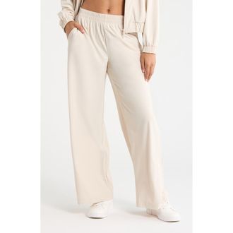 Zella Atlas Wide Leg Pants in Grey Moonbeam at Nordstrom, Size X-Small