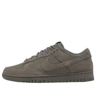 Nike Dunk Low SE Suede Cave Stone IB6651-200