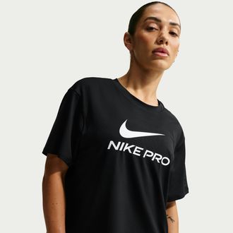 Nike Womens Nike Pro Loose T-Shirt in Black | IQ0820-010