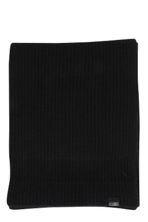 Maison Margiela Ribbed Knit Scarf With Subtle Branding