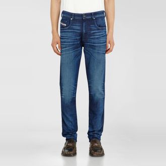 Diesel Slim Regular Waist 2062 D-Strukt Joggjeans, Dark blue, Zip fly