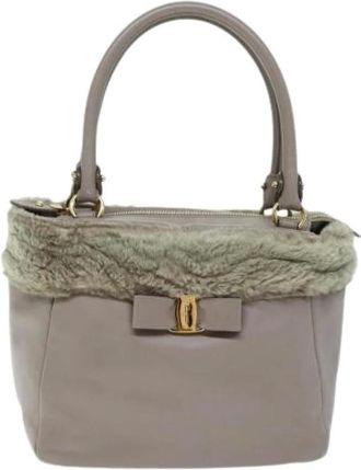 Ferragamo Pre-owned Handbags, female, Gray, Size: ONE SIZE Pre-owned Vala Leather Handbag