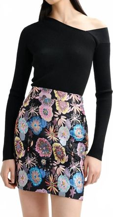 Essentiel Iorgeous Mini Skirt In Black