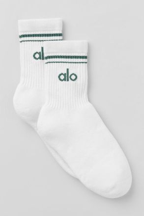 Alo | Half-Crew Throwback Socks in White/Clover Green, Size: Medium