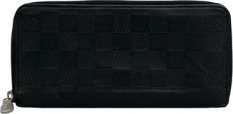 Louis Vuitton Black Leather Long Wallet (Bi-Fold) (Pre-Owned)