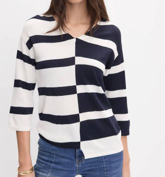 Joseph Ribkoff Striped Knit V-Neck Pullover Sweater In Midnight Blue/vanilla