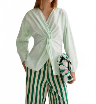 Compa&ntilde;&iacute;afant&aacute;stica Mint Twist Top In Green