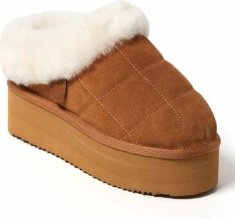 Dearfoams Fireside by Dearfoams Womens Bendigo Genuine Shearling Quilted Platform Clog Slipper