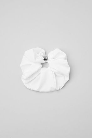 Alo | Bead It Oversized Scrunchie in White