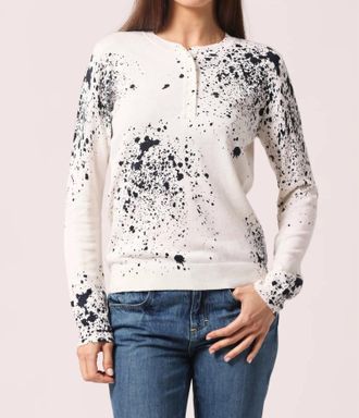 Minnie Rose Supima Cotton Cashmere Paint Splatter Henley Sweater In White Navy