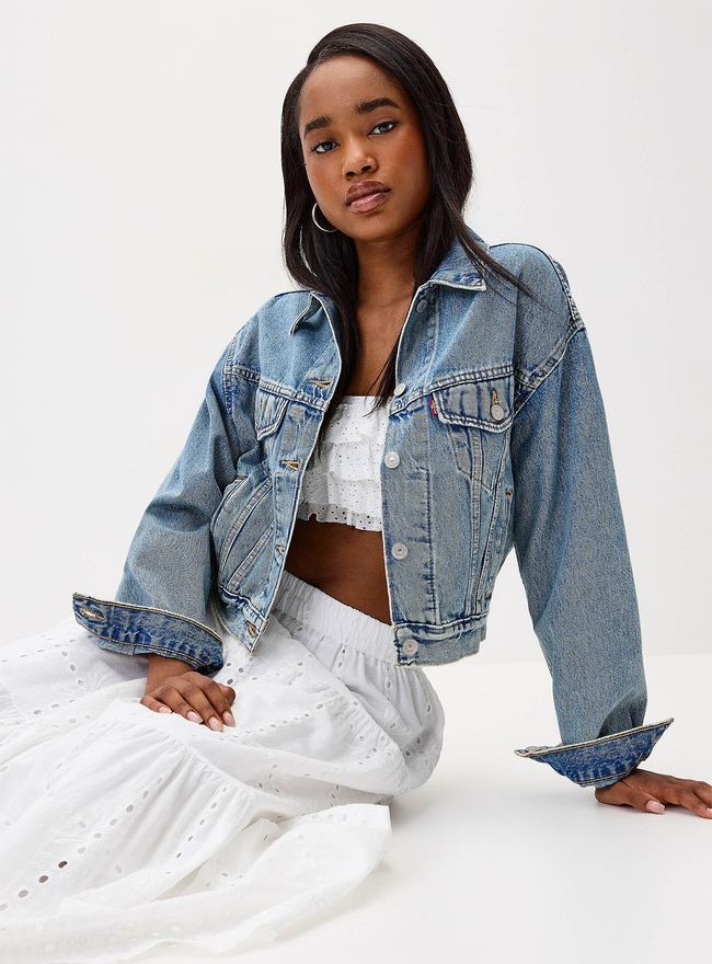 Womens Trucker 90s cropped jean jacket