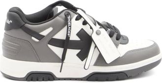 Off-white Schoenen, Heren, Grijs, 43 EU, Leer, Out Of Office Sneaker